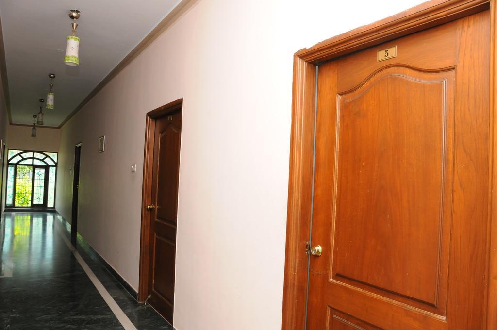 Lloyds Serviced Apartments,Krishna Street,T Nagar Ченнаи Номер фото