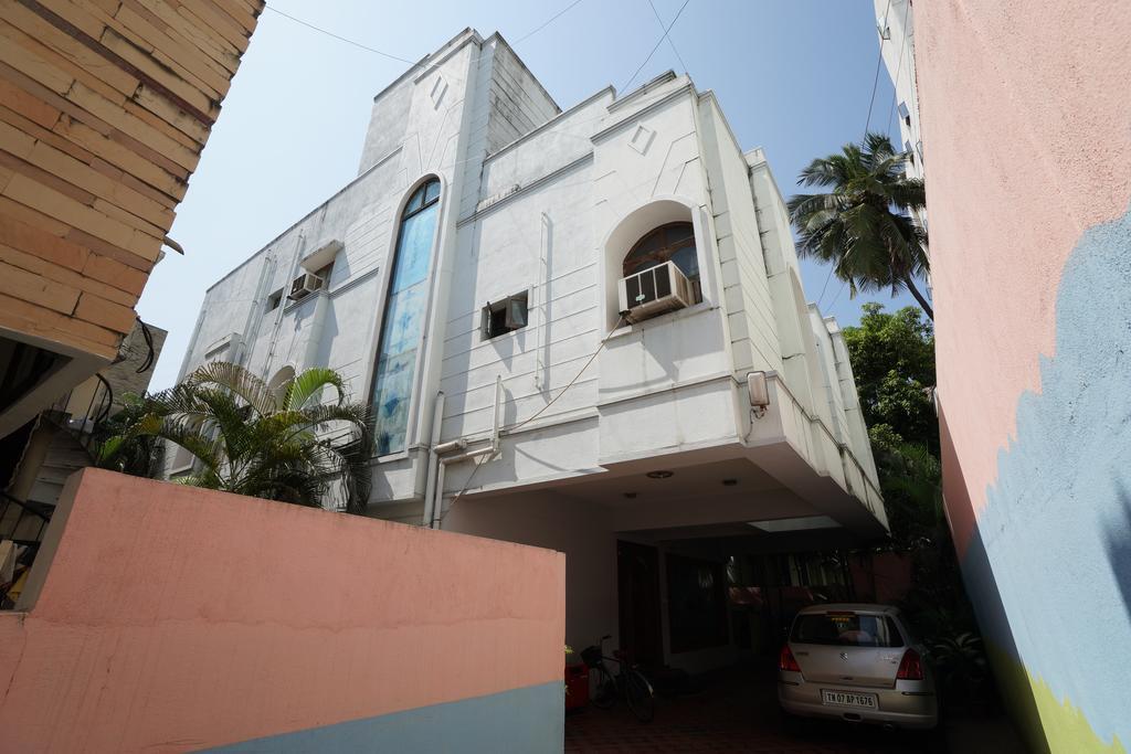 Lloyds Serviced Apartments,Krishna Street,T Nagar Ченнаи Экстерьер фото